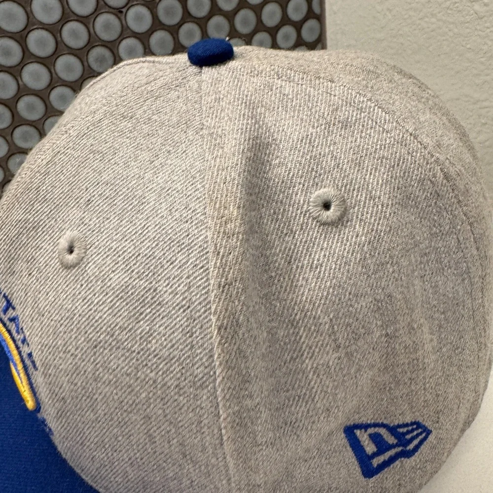 Golden State Warriors Hat Cap Snap Back New Era Gray Blue Yellow Logo OSFM Adult